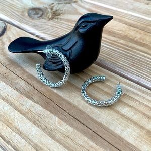 Kendra Scott Filigree Hoop Earrings